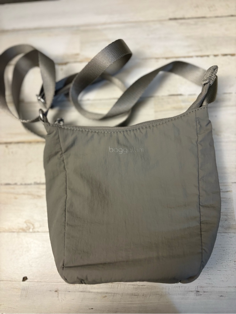 Baggallini Gray Nylon Crossbody Bag